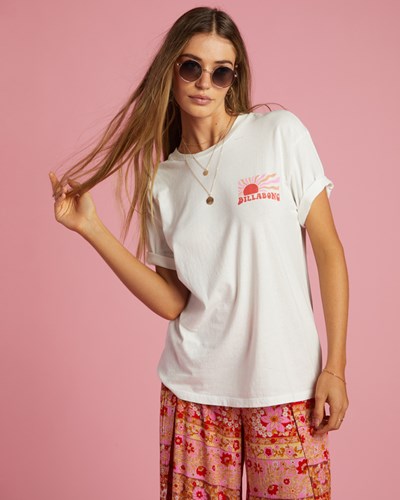 Billabong Happy To Be Here Graphic Boyfriend T-Shirt Salt Crystal | PWBFK7205