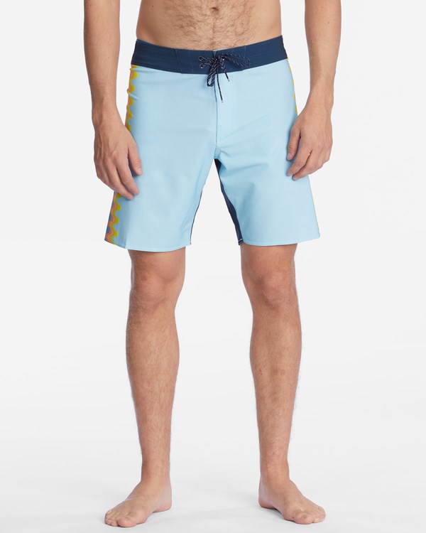 Billabong D Bah Placement Pro Boardshorts 19