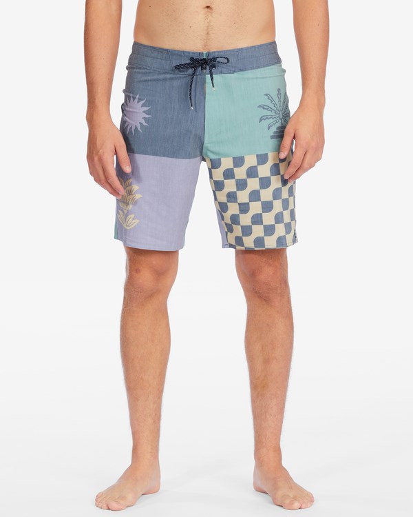 Billabong Sundays Placement Pro Boardshorts 19