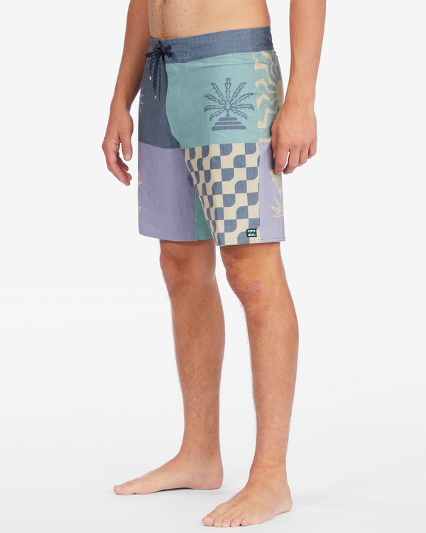 Billabong Sundays Placement Pro Boardshorts 19