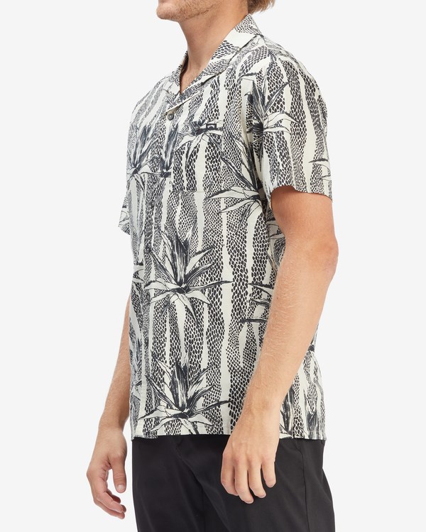 Billabong Sundays Vacay Short Sleeve Shirt Chino | NAXEF7056