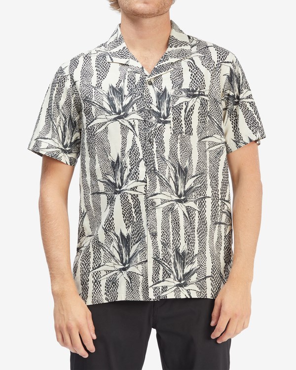 Billabong Sundays Vacay Short Sleeve Shirt Chino | NAXEF7056