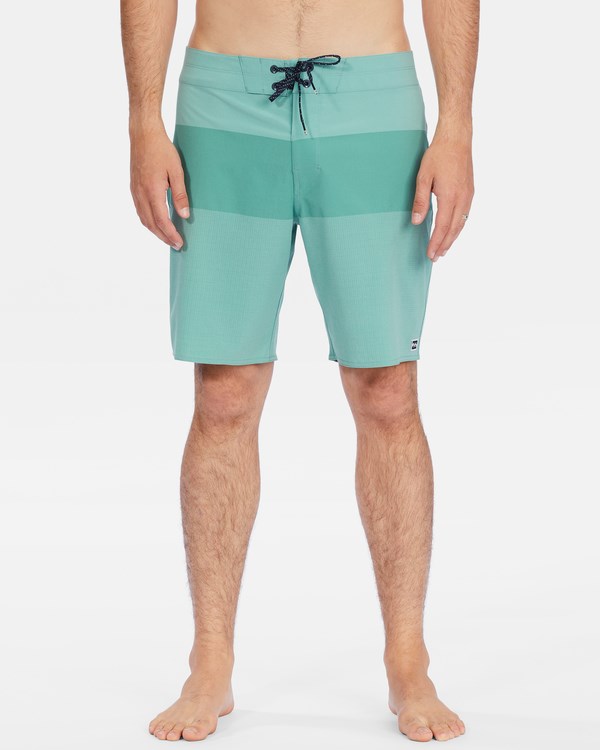 Billabong Tribong Airlite Boardshorts 19