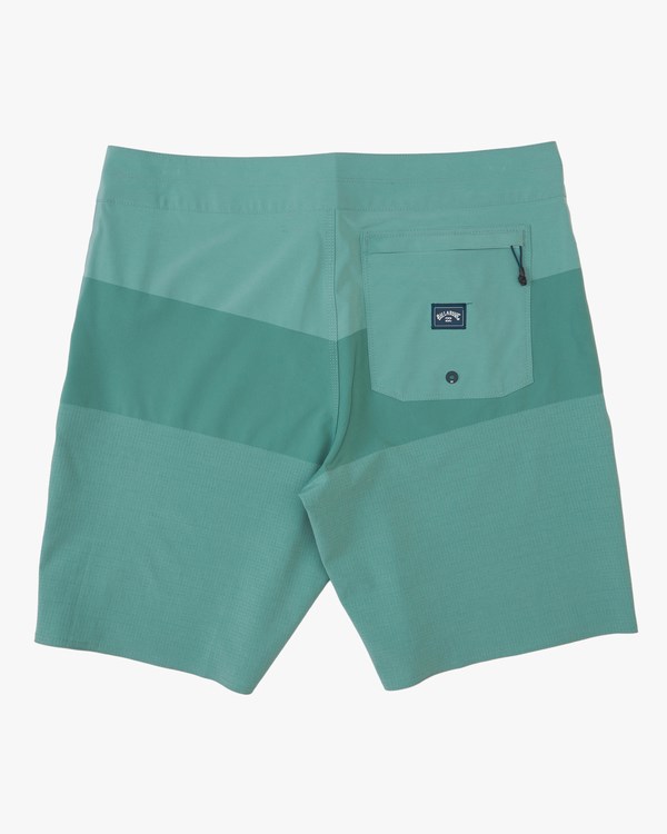 Billabong Tribong Airlite Boardshorts 19