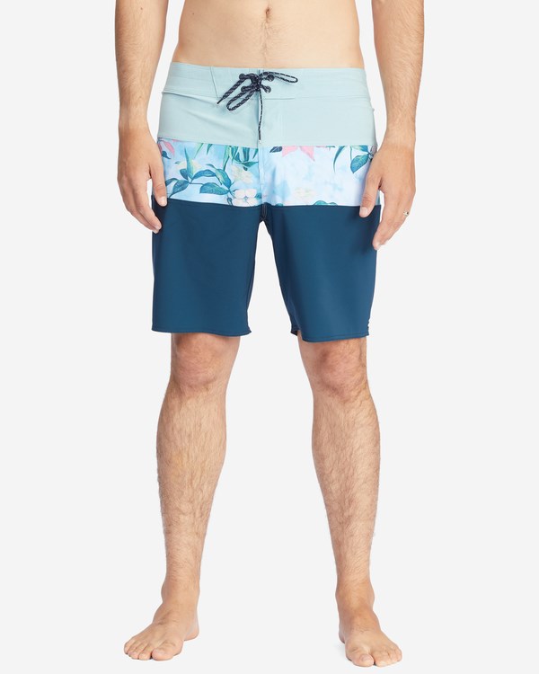 Billabong Tribong Pro Boardshorts 19