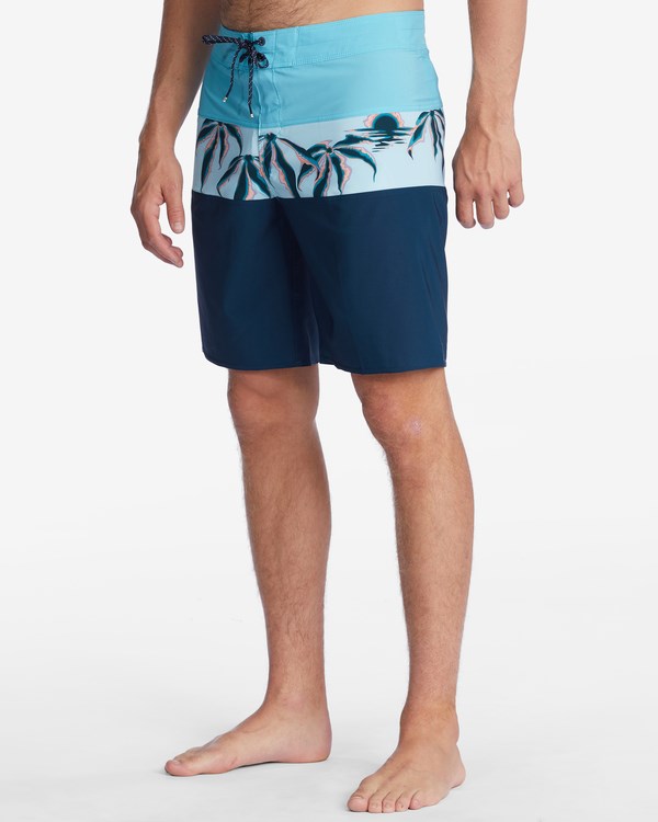 Billabong Tribong Pro Boardshorts 19